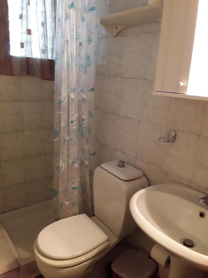 Γιαννουλα Κρετση Hotel Kamena Vourla Ngoại thất bức ảnh